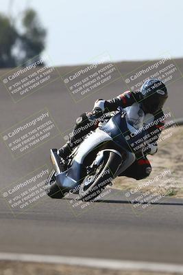 media/Nov-02-2025-Lets Ride (Sun) [[f7a3caa734]]/C Group/1240pm (Turn 2 Outside)/